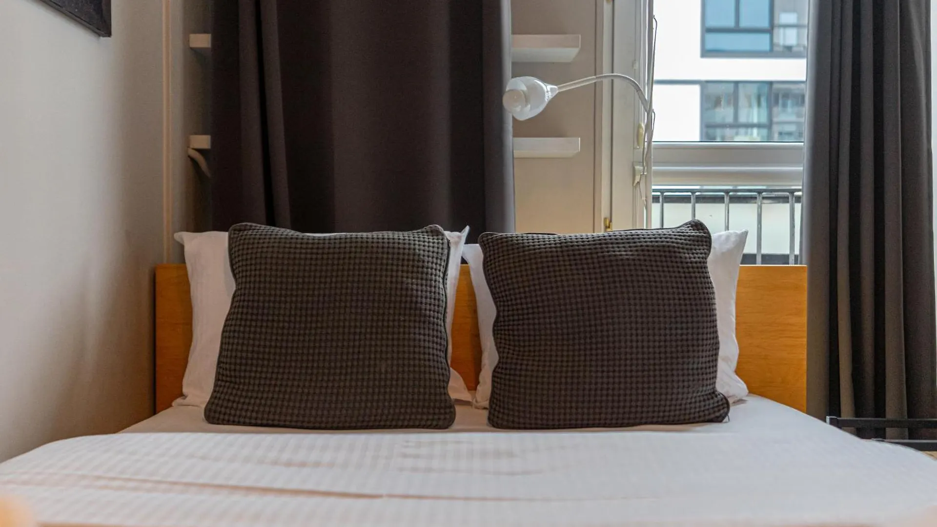 Grzybowska 13Th Floor Stylish Apartment Warsaw Poland